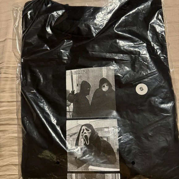 SUS BOY CCTV TEE IN BLACK GOTHBOICLIQUE GBC cross scream horror t-shirt - Picture 3 of 8